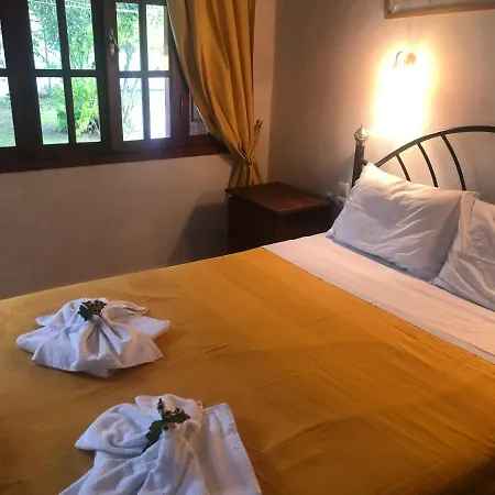 Paralies Resort * Skiathos stad