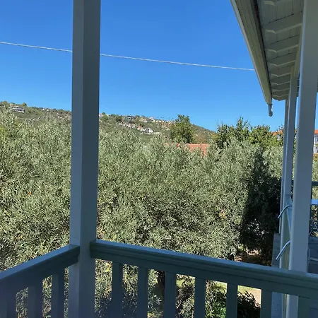 Paralies 3* Skiathos-stad