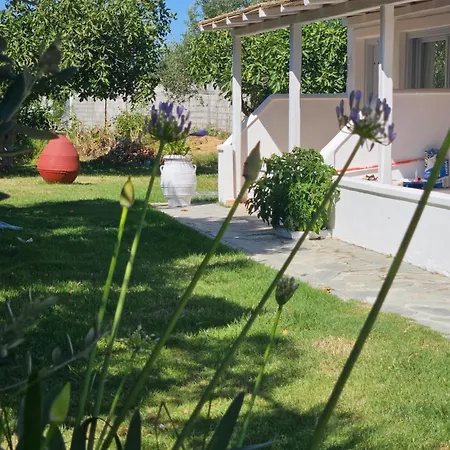 Apartmanhotel Paralies