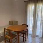 Paralies 3*