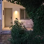 Paralies 3*