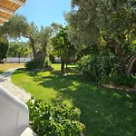 Paralies 3*