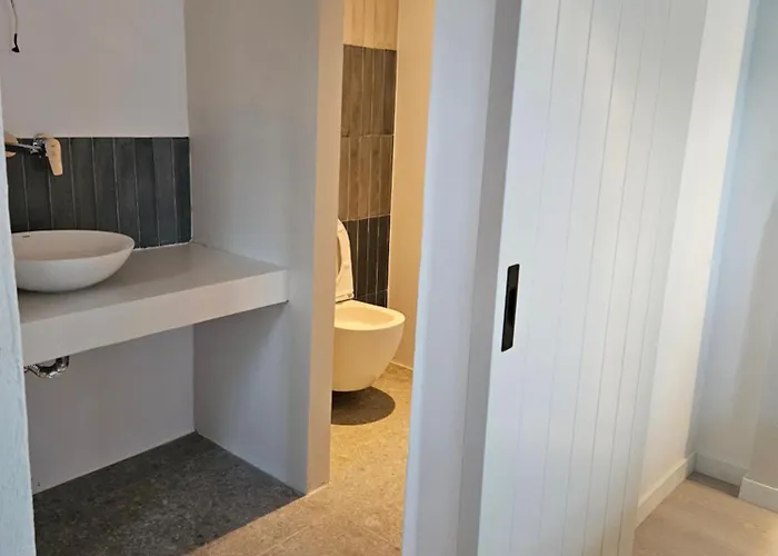 Paralies Aparthotel Skiathos Town